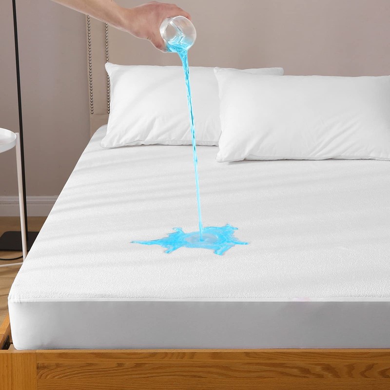 Bedecor Waterproof Mattress Protector 90 x 200 cm, Cotton, Hygienic