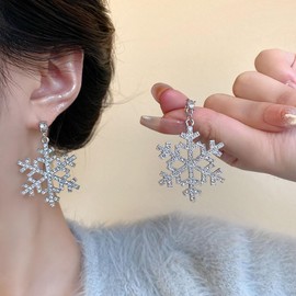 Snowflake Earring for Women Cubic Zirconia Sliver Snowflake Earring Clear Acrylic Winter Earrings Snowflake Pom Pom Earrings Christmas Jewelry Gifts for Women (sliver)