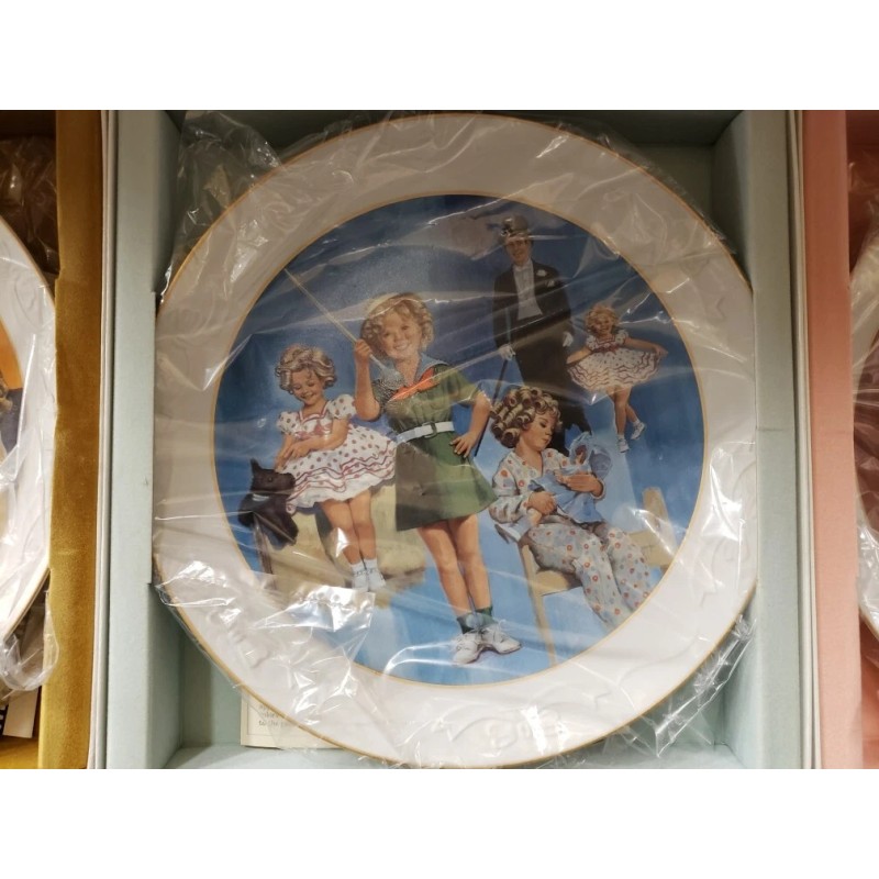 Nostalgia Collectibles 3 Shirley Temple Collection Plates, Stand Up And