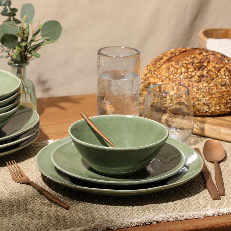 Bloomhouse - Oprah's Favorite Things - Montecito Breeze 16 Piece