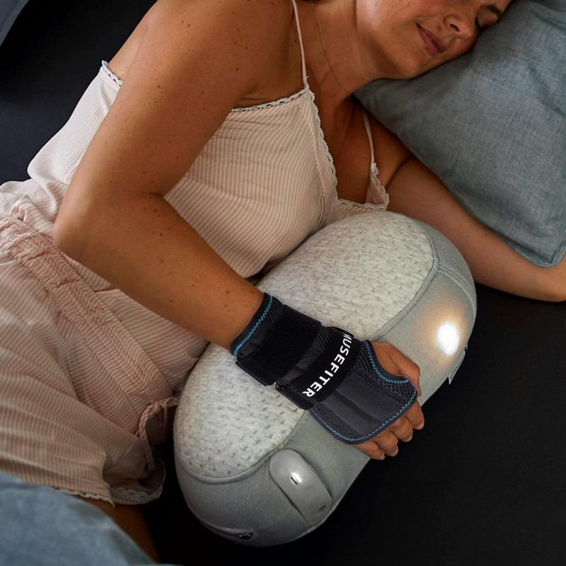 MUSEFITER Wrist Support for Carpal Tunnel, Adjustable Night Support Splint