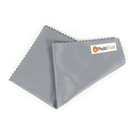 Photo Trust External Flash Unit Nylon Case with Battery Storage + PhotoTrust Microfiber Cleaning Cloth