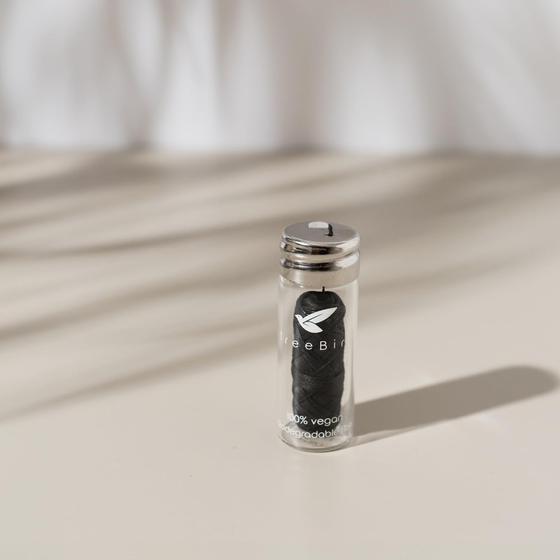 TreeBird Bamboo Charcoal Floss – Refillable Glass Dispenser | Mint-Flavored,