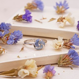 Tuscany Silver Women's Sterling Silver Rhodium Plated 9.7mm x 8.4mm Multi-Coloured Blue CZ Knot Ring #Q