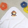 Azeeda 'Monkey Wearing Sunglasses ' Baby Hooded Towel (HT00035108)
