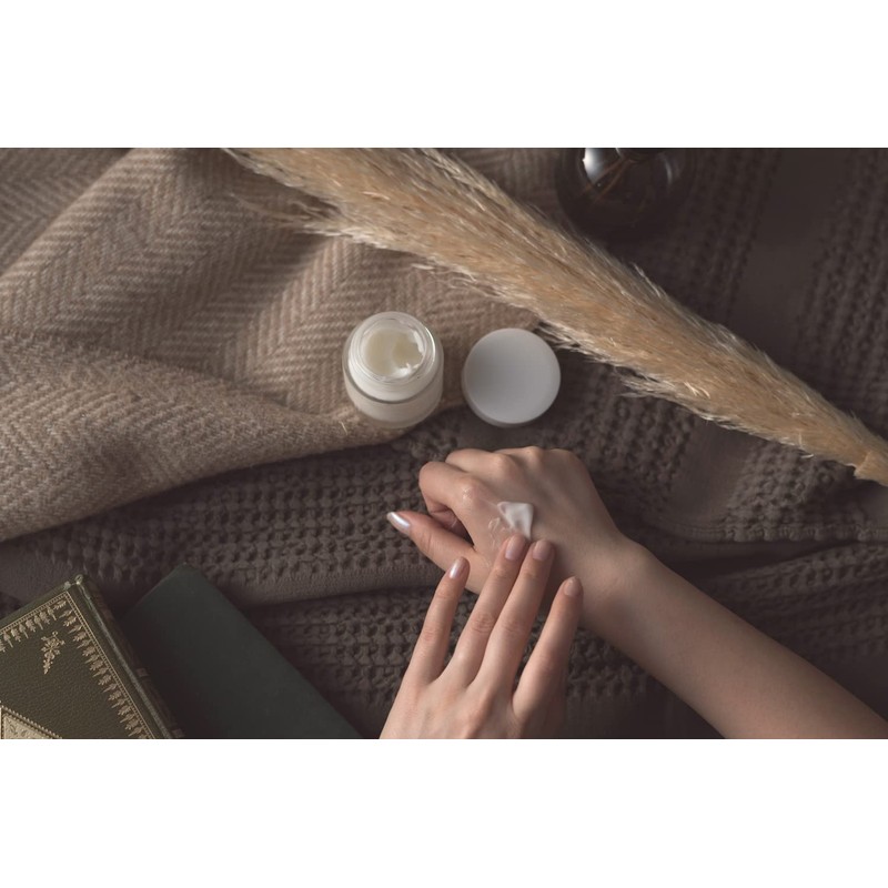 OSAJI Retreat Hand Moist Cream [Ultra-thin veil to keep moisture