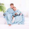 DecoKing Lazy TV Blanket, Microfibre Fleece Blanket with Sleeves, Pockets