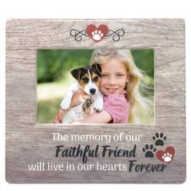 BANBERRY DESIGNS Pet Memorial Photo Frame The Memory of Our Faithful Friend Will Live in Our Hearts Forever Rustic Brown Barn Wood Like Background Pawprint and Heart Design 4" X 6" Photo