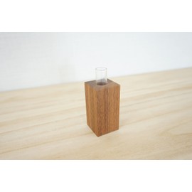 Kamidano-no-Sato Modern Sacred Treasure, Walnut Sakaki Stand, 1 Piece, Brown, 3.4 x 1.4 x 1.4 inches (9 x 3.6 x 3.6 cm)