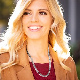 LIFETIME JEWELRY 7.7mm Venetian Chain Necklace for Women 24k Gold Plated (30 inches, White Gold)