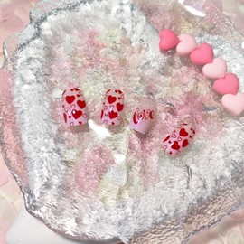 JNRNALI Valentine's Day Press on Nails Medium Square Fake Nails, Gradient Heart Press on Nails Valentines False Nails Full Cover Glue on Nails Valentines Nails for Women 24Pcs