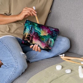 uinwk Northern Lights Makeup Bag for Women, Aesthetic Makeup Bag, Aurora Borealis Cosmetic Bags, Womens Makeup Bag, Canvas Makeup Bag, Large Makeup Pouch