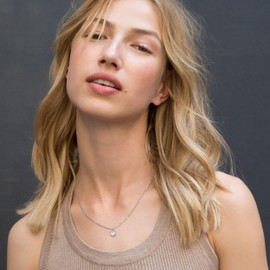 day.berlin Filigree Women's Necklace Stone 18 K Gold-Plated 45 + 5 cm Variable Length with Small Zirconia Crystal Pendant (6 mm), Fine Stainless Steel Chain, Nickel-Free and Waterproof, Stainless