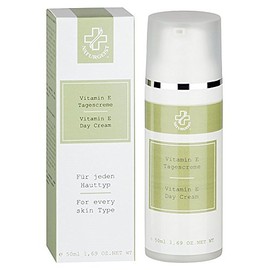 Hagina Vitamin E Day Cream 50 ml, High-Quality Day Cream with Smoothing Properties of Vitamin E, for All Skin Types