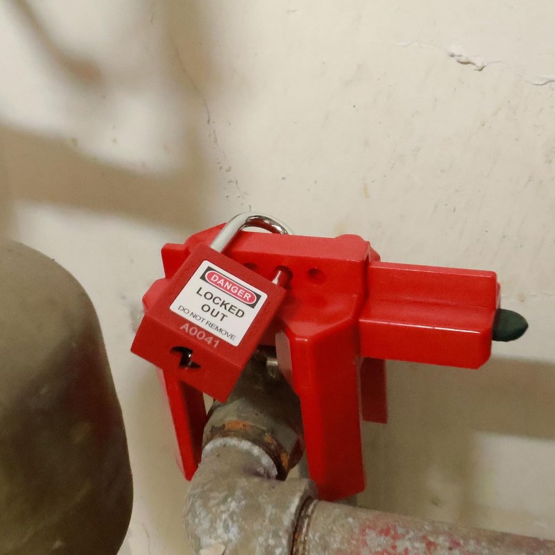 Adjustable Ball Valve Lockout - 0.5"-2.5" Outdoor Faucet Lock