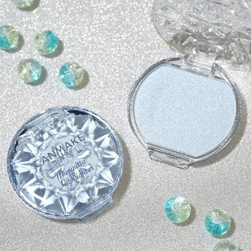 Canmake Squishy Highlighter 04 Blue Topaz 0.13 oz (3.8 g)