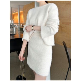 Lovely mini cropped knit set two-piece (new seasonal outing look, date look, daily look) / 러블리 미니 크롭 니트세트 투피스 (신상 간절기 나들이룩 데이트룩 데일리룩 )