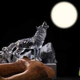 Arikyrist 4.33in. Crystal Clear Wolf Gifts for Wolf Lovers Men Women, Cool Glass Wolf Collectible Figurine Paperweight on Birthday Christmas for Home Office Decor