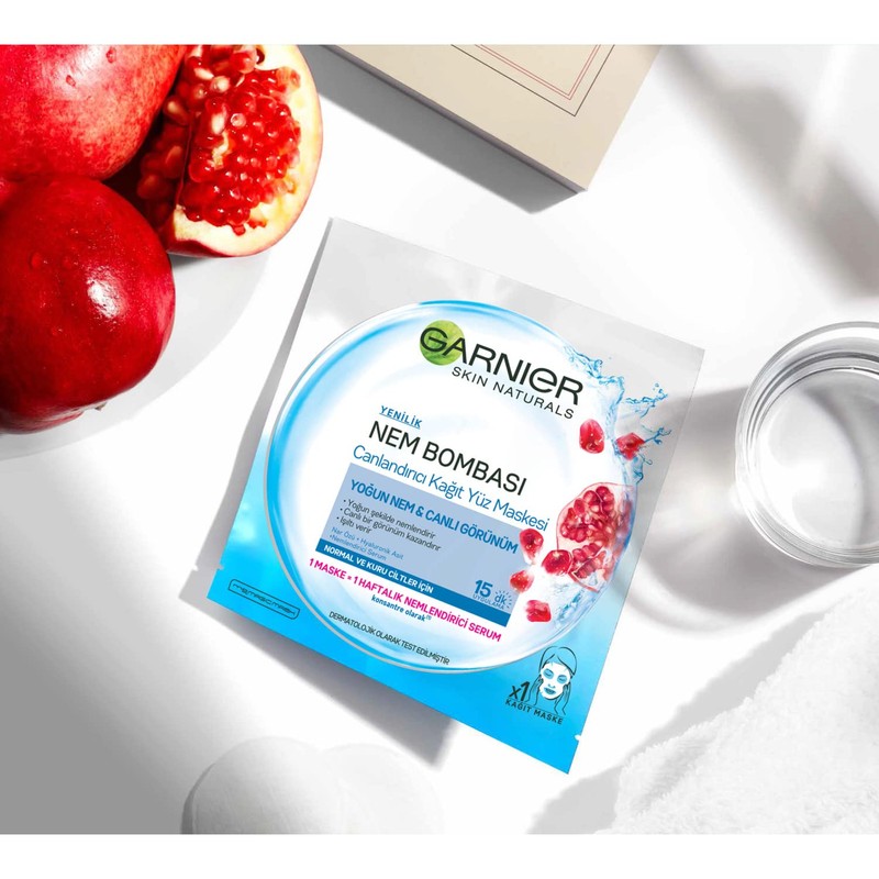 Garnier Skin Naturals Aqua Bomb Sheet Mask (Pack of 1)