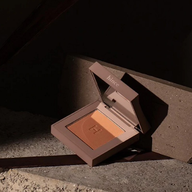 hince New Depth Eyeshadow Powder (Initial)