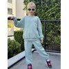 Arshiner Girl's 2 Piece Outfit Set Pullover Sweatshirt Jogger Sweatpants