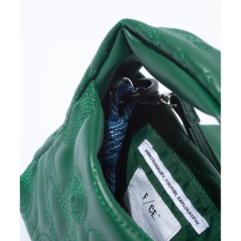 F.C. POUCH/MINI BAG TECH LEATHER CONTOUR MINI POUCH, green