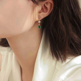 Aneneiceera Vintage Teardrop Emerald Earrings Gold Crystal Northstar Earrings Long Green Emerald Drop Earrings Emerald Gemstone Earrings Jewellery for Women and Girls, Metal