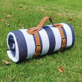 Manta de picnic de 79 x 79 pulgadas, extragrande, impermeable y plegable, manta de playa de 3 capas para 6 a 8 adultos, para camping, parque, playa, zacate, interior (Bule y rayas blancas)