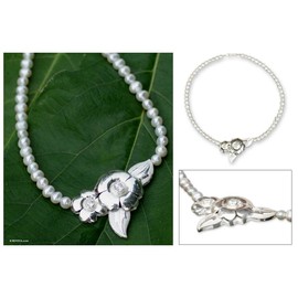 NOVICA Artisan Handmade Pearl Choker Sterling Silver Cubic Zirconia White Pendant Thailand Bridal Floral Birthstone [17 in L x 0.2 in W Pendant(s) 1.6 in L x 2.2 in W x 0.2 in D] ' Flower of Love'