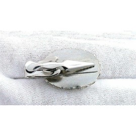 ONE - 1 1/3 INCH OVAL GREEN AVENTURINE GEMSTONE GEM SILVER COLOR TIE CLIP BAR