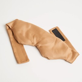 Yana Máscara de sueño para aromaterapia | Máscara de ojos con bloqueo de luz para mujeres y hombres | Cubierta de satén con infusión de cobre premium con correa ajustable | Relleno natural de semillas aromáticas, calmantes de lavanda y lino, color dorado