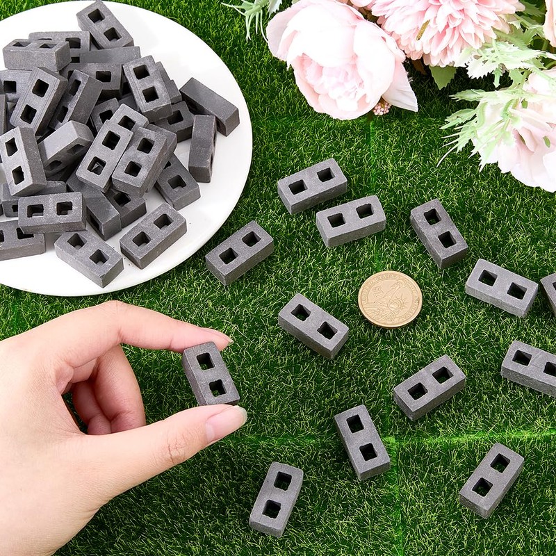 SUPERFINDINGS 50Pcs Mini Cinder Blocks For 1:12 Diorama Dollhouse Building