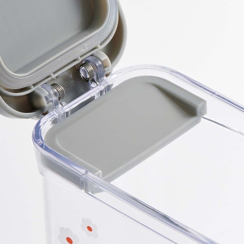 Skater KHP1-A One-Push Open Condiment Pot Miffy