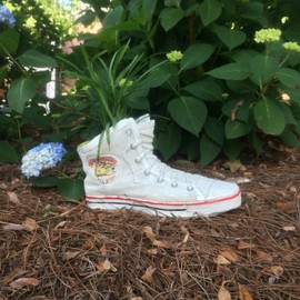 HomeStyles Medium 40010 White High Top Sneaker Shoe Planter Statue 7" h Holds a 4" w Pot