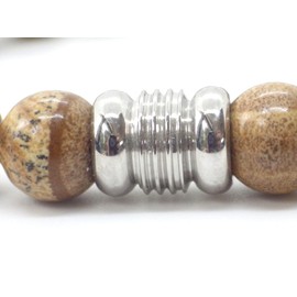 Ethnisches Herrenarmband aus braunen Jaspisperlen und zentraler Edelstahlperle