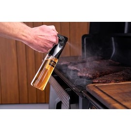 Traeger Grills BBQ Spritzer Spray Bottle – Fine Mist Trigger Sprayer for Brisket, Ribs & Pulled Pork, Build Pitmaster-Level Bark & Lock In Moisture