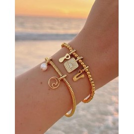 Pura Vida Harper Charity Wave Charm (Gold)