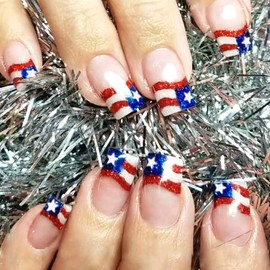 Independence Day False Nails July 4th Press on Nails French Tip Short Stick on Nail Glossy Coffin American Flag Full Cover False Nail Reusable for Women 24Pcs