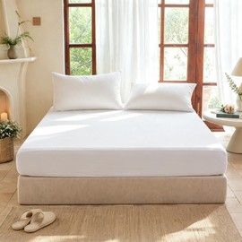 BISELINA Deep Pocket Fitted Sheet 100% Washed Cotton King Size, Fits up to 20" Linen Like Texture Fitted Bed Sheet, Breathable & Cool, 360° Fully Wrapped Mattress Cover - White