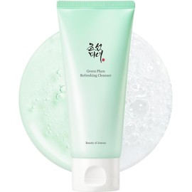 Green Plum Refreshing Cleanser