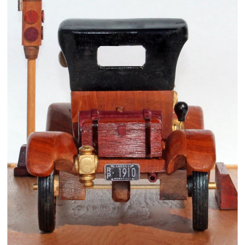 Unbranded Woodworking plan to build a 1910 Model T Ford