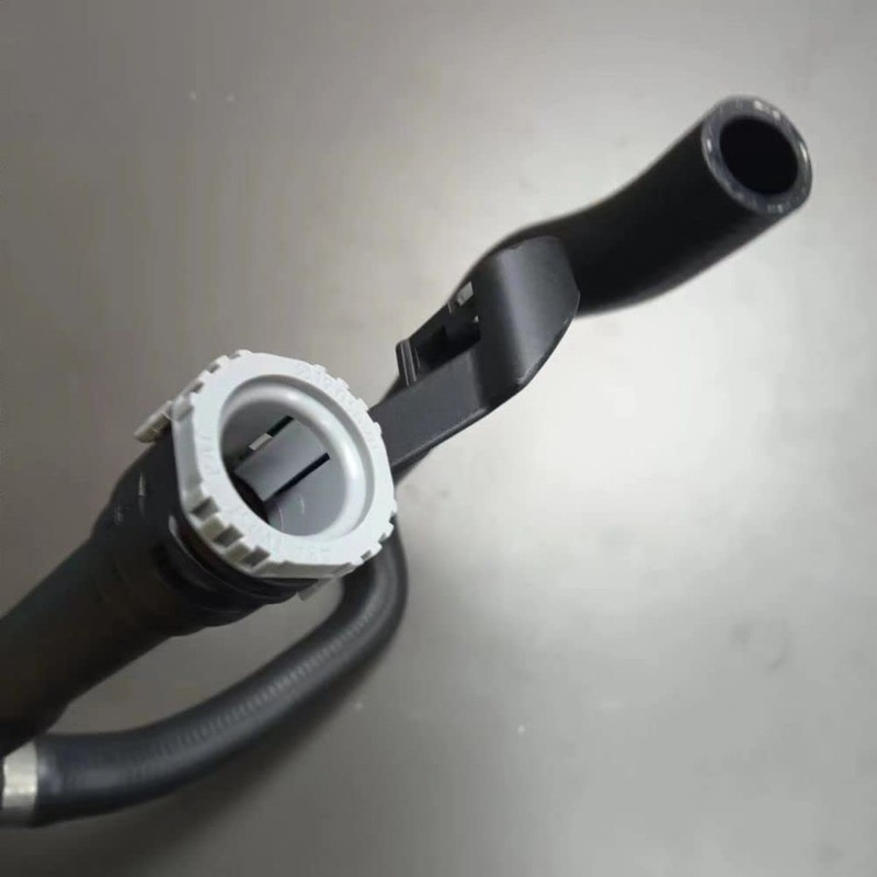 CHERISH-AUTO 1PCS OEM 30774514 LR005563 water tank pipe Compatible with