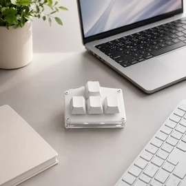 4-Key Mini USB Keypad for Desktop Shortcuts – Programmable Arrow Key Mechanical-Style Pad for Work & Gaming