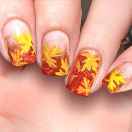 Fall Maple Leaf Press on Nails Short Square Fake Nails with Glue Autumn Leaves Thanksgiving Glossy Acrylic Nails Stick on Nails for Women DIY Manicure Thanksgiving Party Nail Decoration Supply 24Pcs