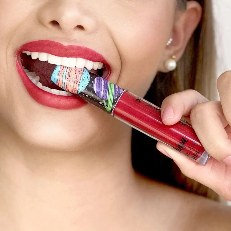 Yuya Labial Líquido Mate Mi Amor Color Rojo
