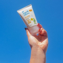 Green People Organic Children Scent Free Sun Cream SPF30 150ml | Natural, Organic Sunscreen for Kids | Eczema Friendly, Sensitive Skin, Prickly Heat | Easy to Apply | Babies, Toddlers, Children