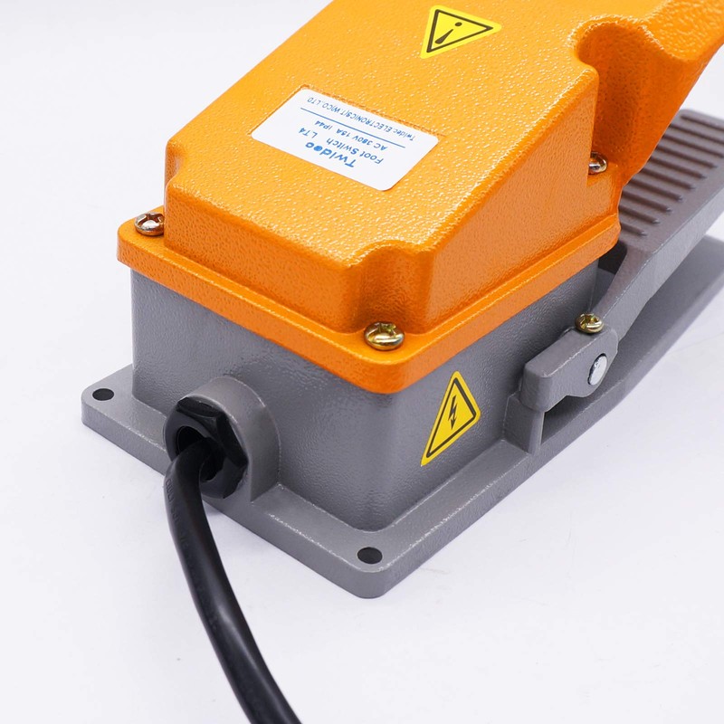 Twidec/Heavy Duty Foot Switch SPDT NO NC AC 380V 15A