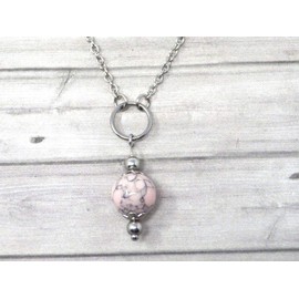 Women's choker necklace in stainless steel with rings and pink reconstituted turquoise beads