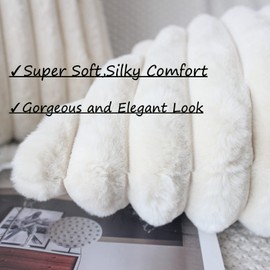 NIULAA Beige Cushion Covers 45 x 45 Fluffy Faux Fur Cushion Covers 18x18 Set of 2 Pillow Covers Soft Plush Pillowcases for Sofa Bed Moroccan Style Home Decor Cushion Cover