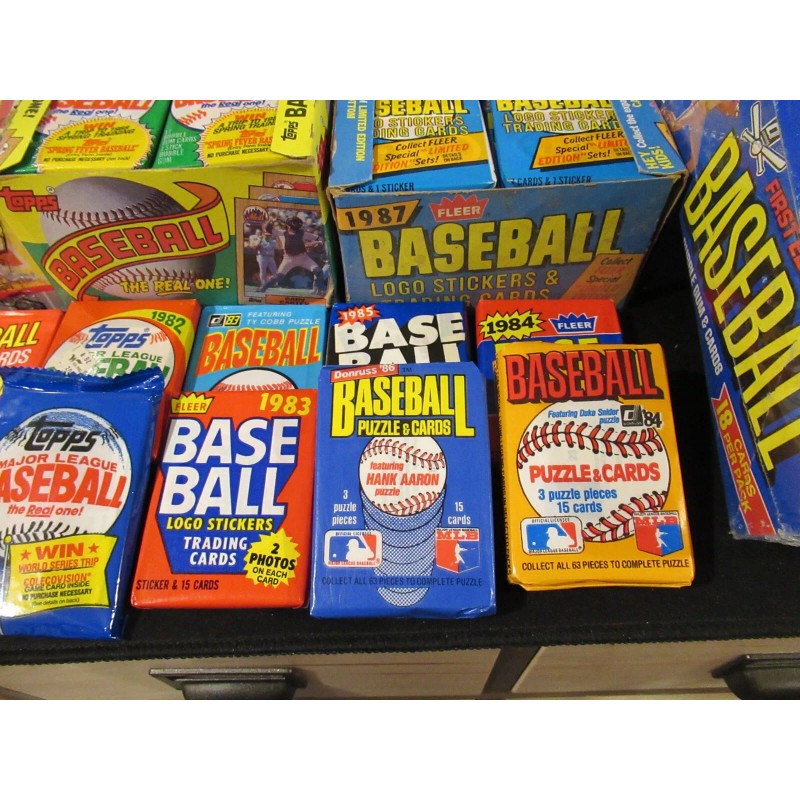 HUGE Lot of 300 Unopened Old Vintage Baseball Cards in